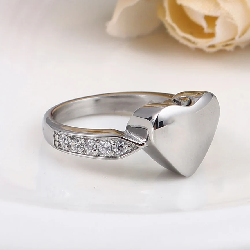 Hart-glas as-ring